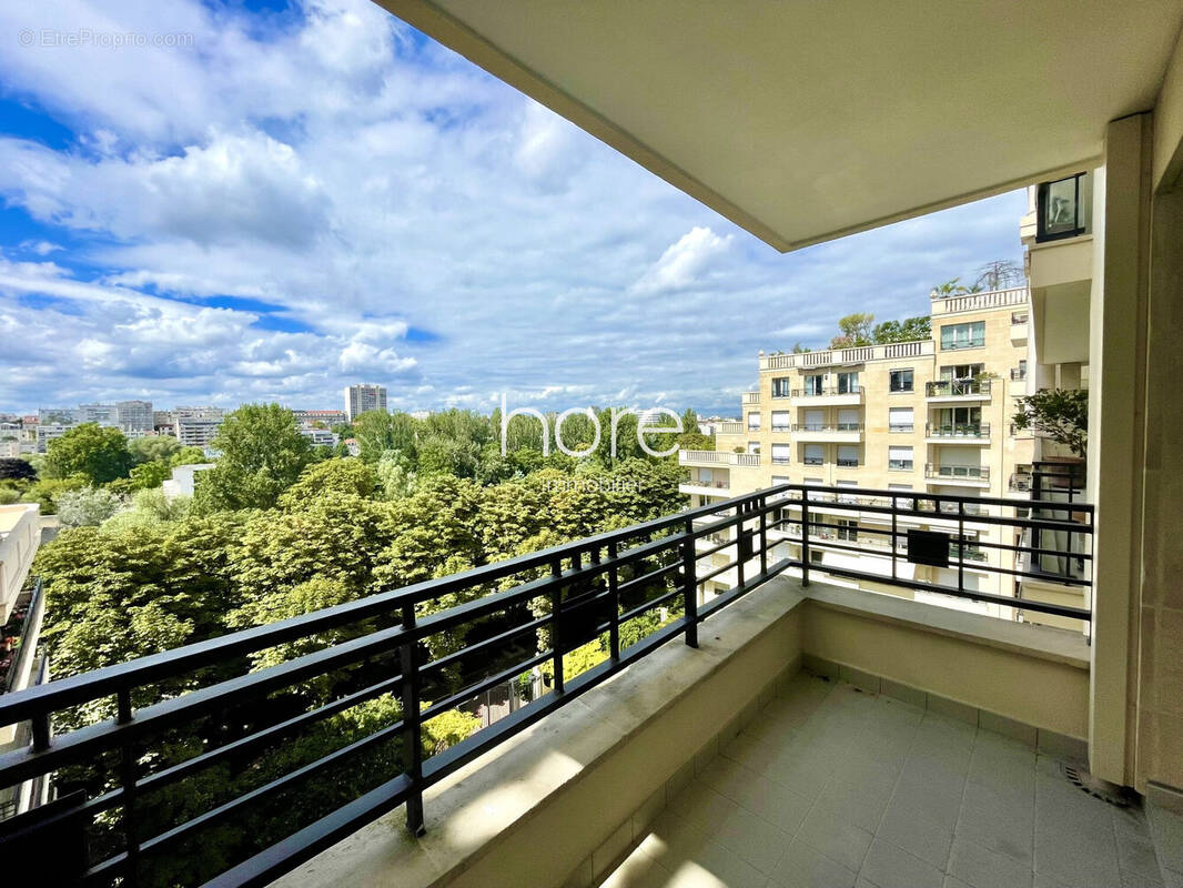 Appartement à LEVALLOIS-PERRET