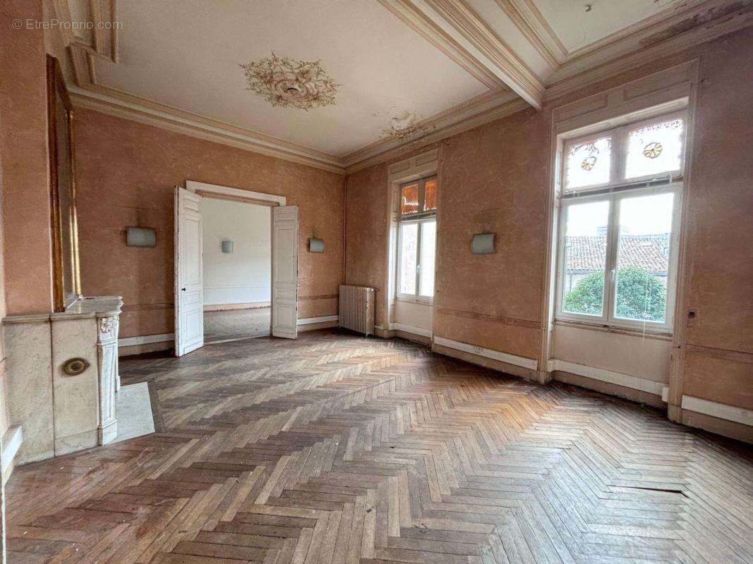 Appartement à NIMES