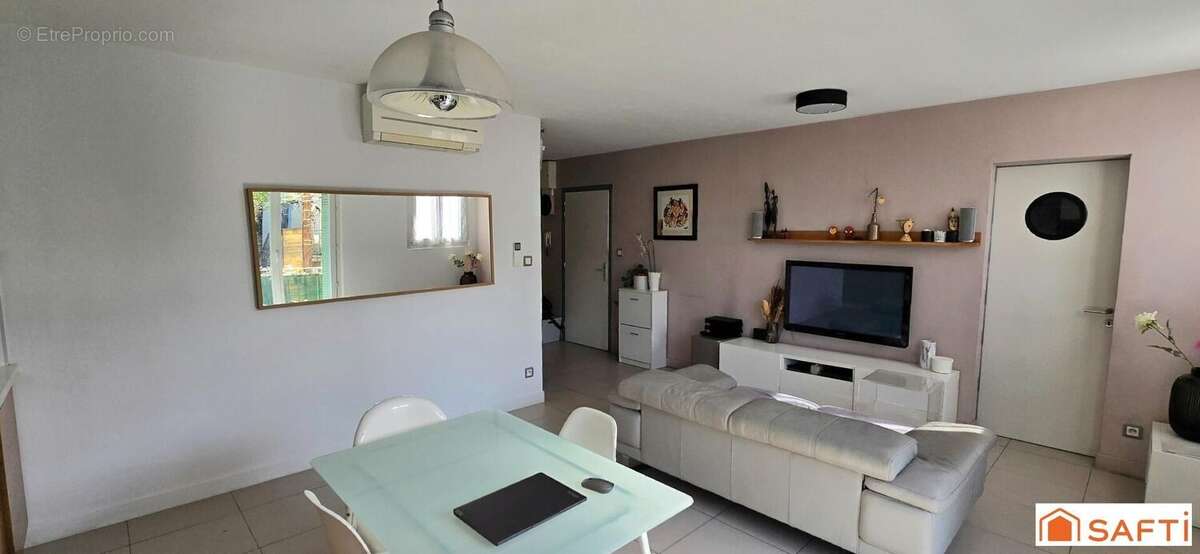 Photo 2 - Appartement à AVIGNON