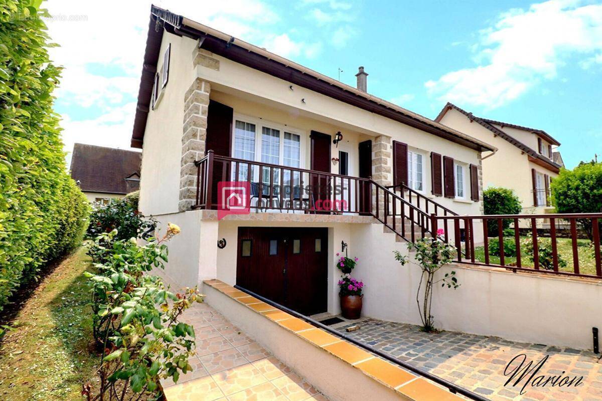 Maison à SAINT-JUST-EN-CHAUSSEE