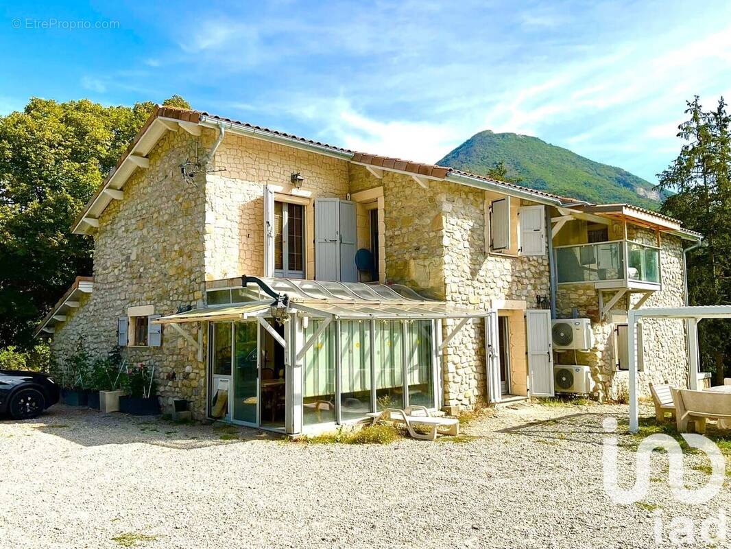 Photo 1 - Maison à VEYNES