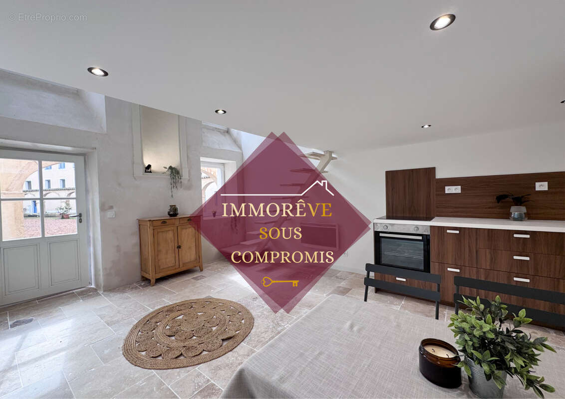 Appartement à CONDRIEU
