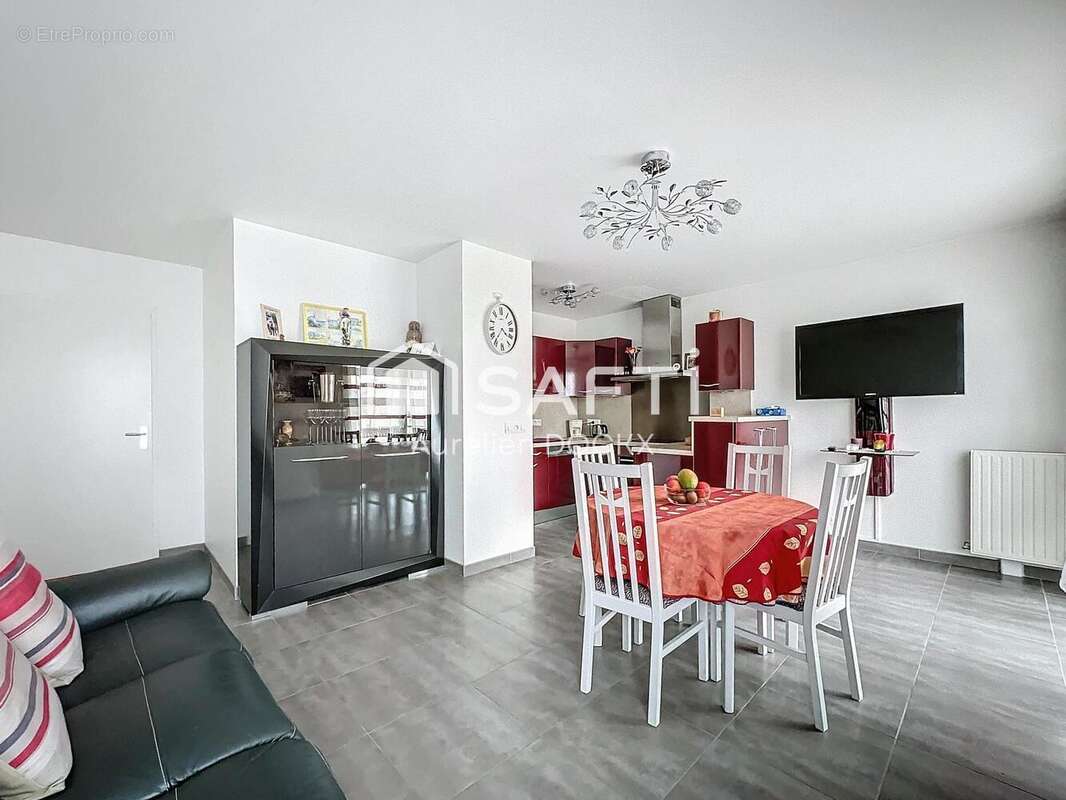 Photo 3 - Appartement à CLAYE-SOUILLY
