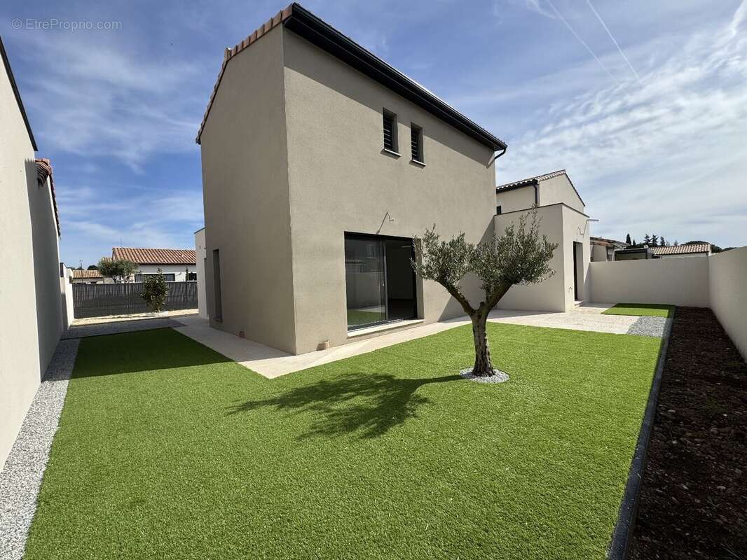 Maison à VIAS