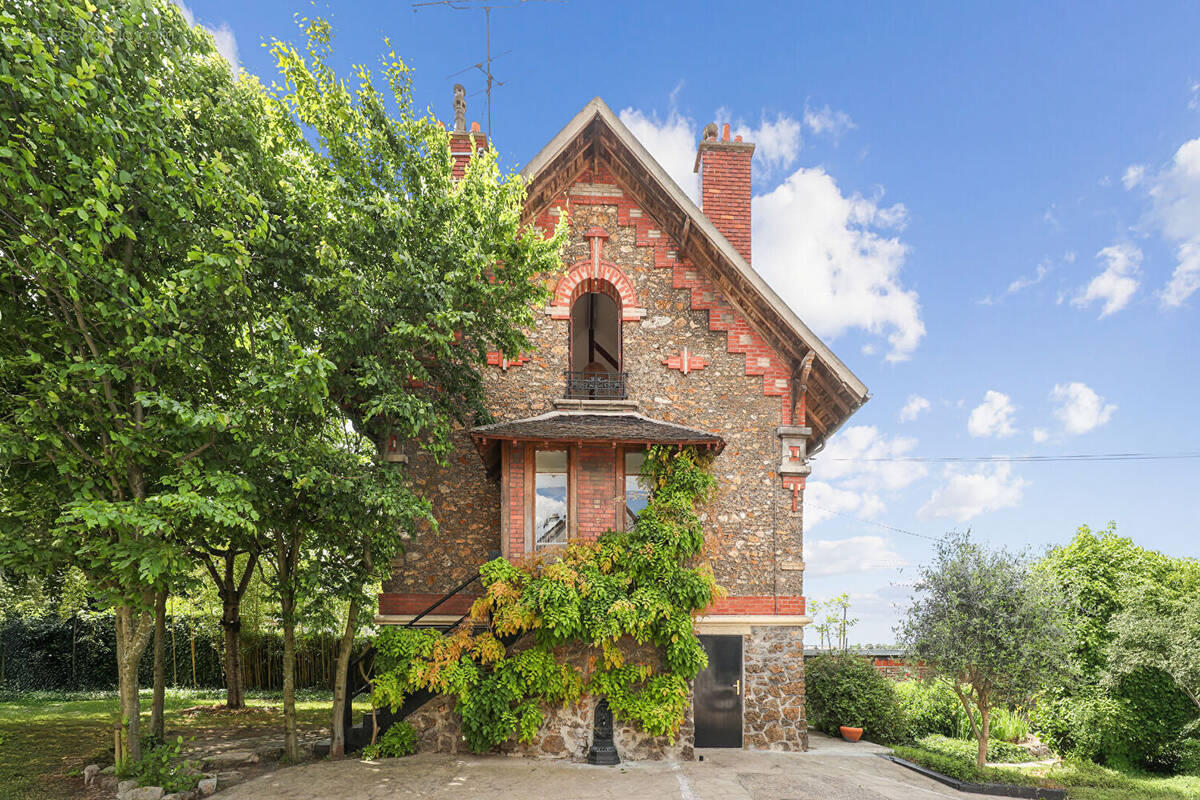 Maison à NOISY-LE-SEC
