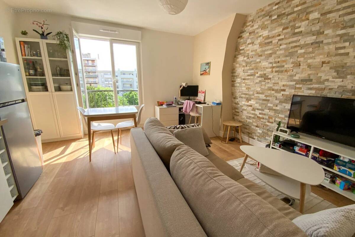 Appartement à VILLEMOMBLE