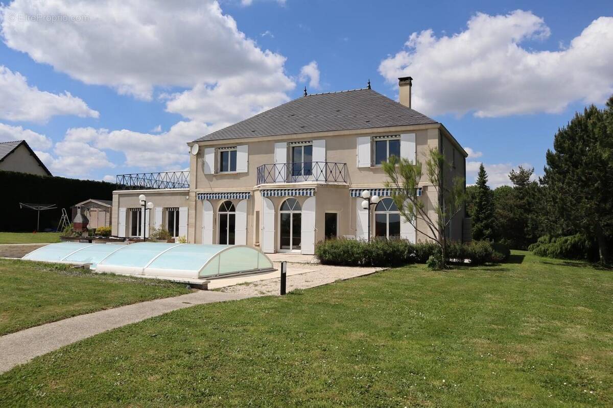 Maison à SERBANNES