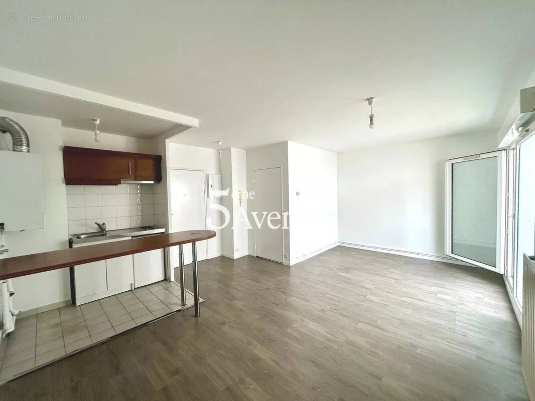 Appartement à LE PLESSIS-TREVISE