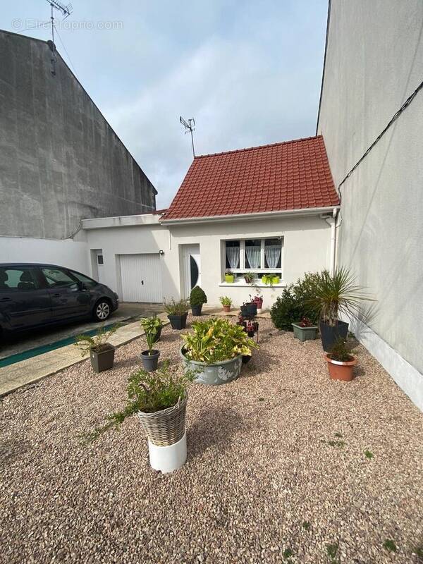 Maison à CALAIS