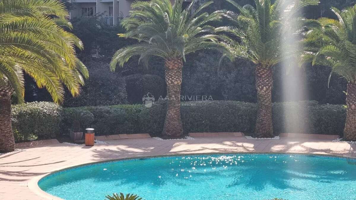 Appartement à MANDELIEU-LA-NAPOULE
