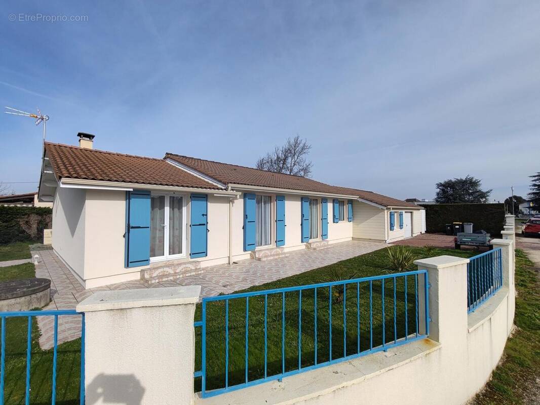 Photo 1 - Maison à COUTRAS