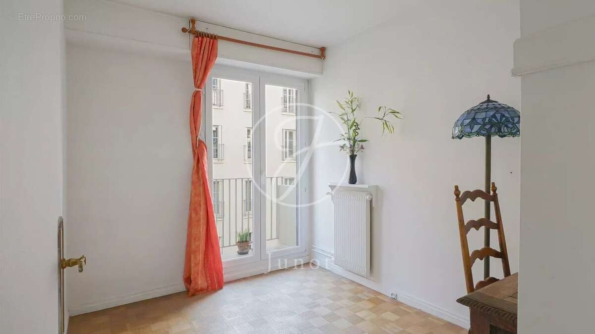 Appartement à PARIS-6E
