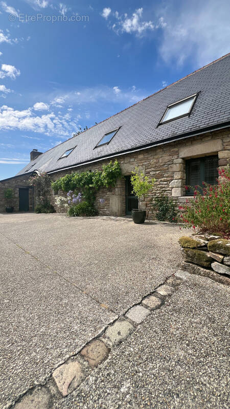 Maison à PLUMERGAT
