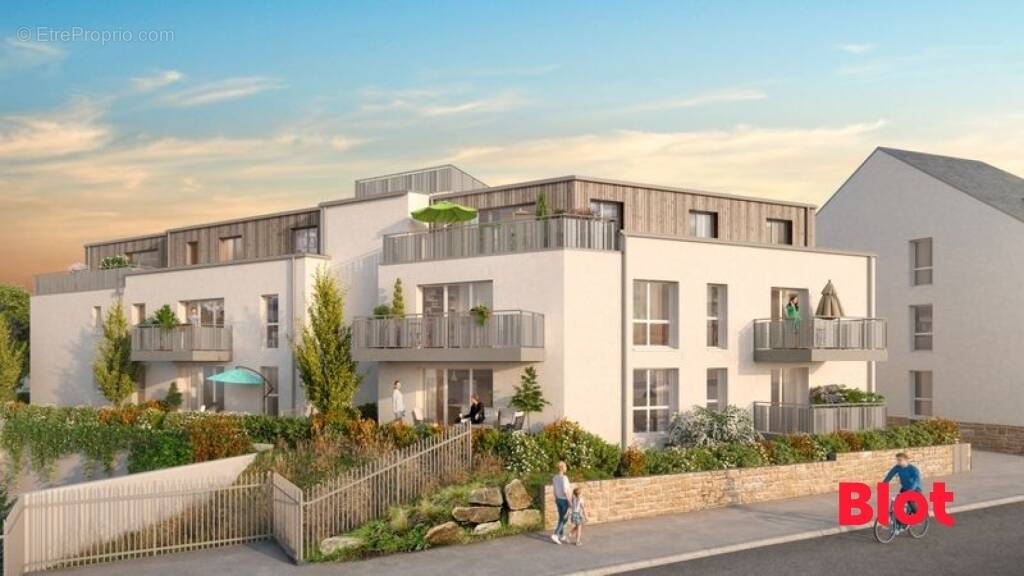 Appartement à SURZUR