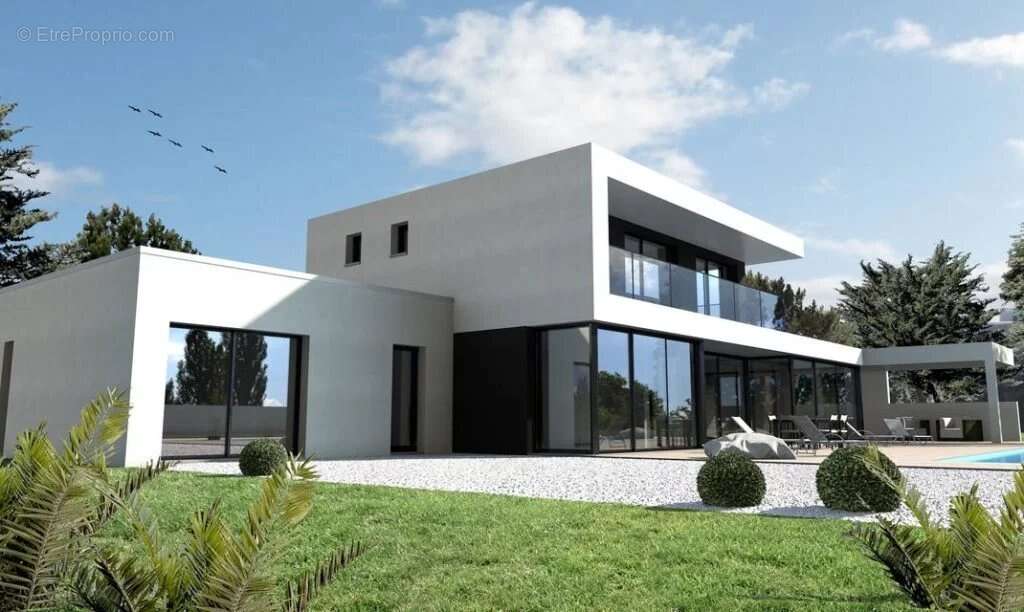 Maison à PEZILLA-LA-RIVIERE