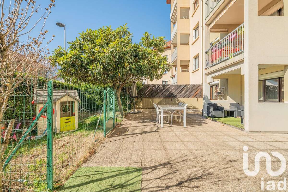 Photo 4 - Appartement à LE PONT-DE-CLAIX