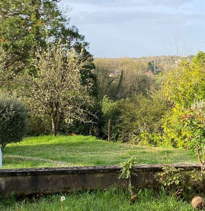 Maison à TOUVRE