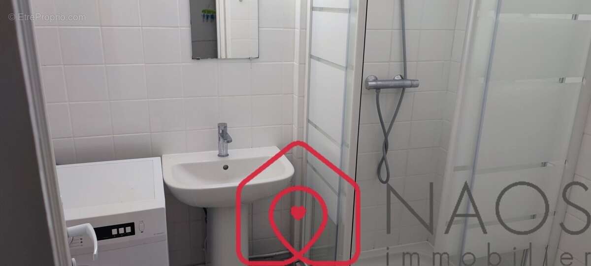 Appartement à MONT-SAINT-AIGNAN