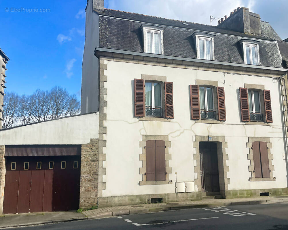 Maison à QUIMPERLE