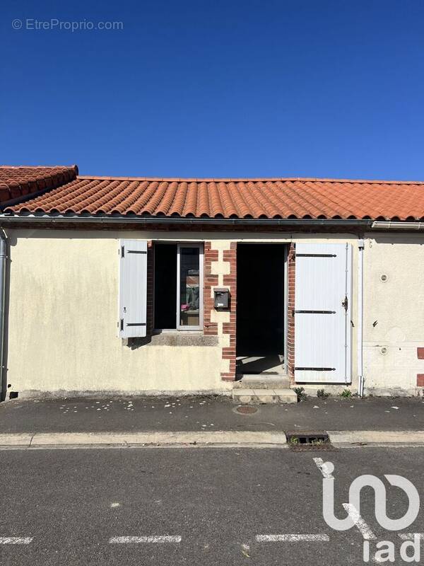 Photo 1 - Maison à NIEUL-LE-DOLENT