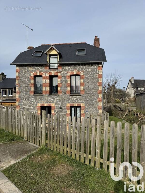 Photo 1 - Maison à LE TRONCHET