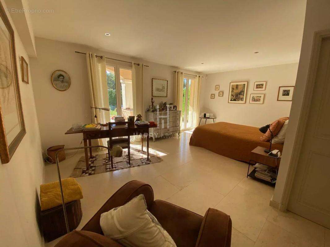 Maison à MAUSSANE-LES-ALPILLES