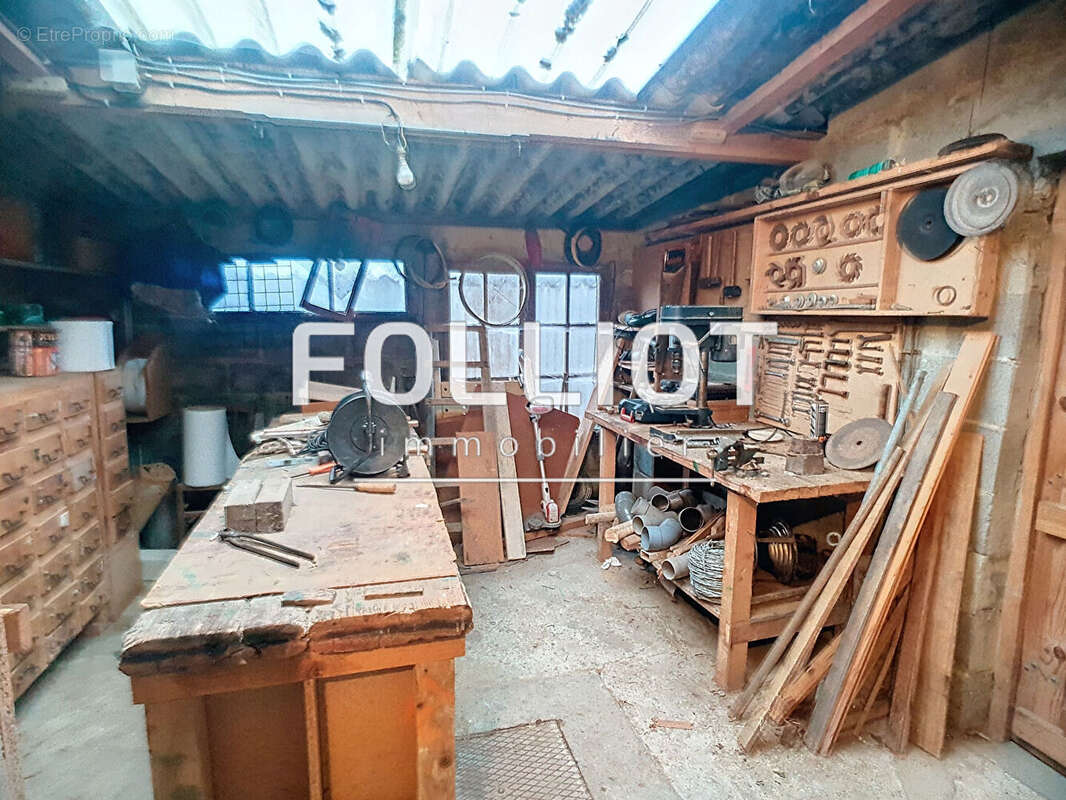 Maison à LE MOLAY-LITTRY