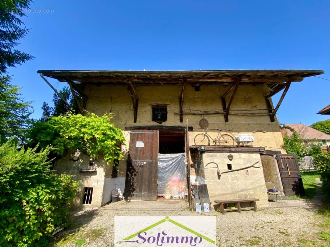 Maison à LES ABRETS