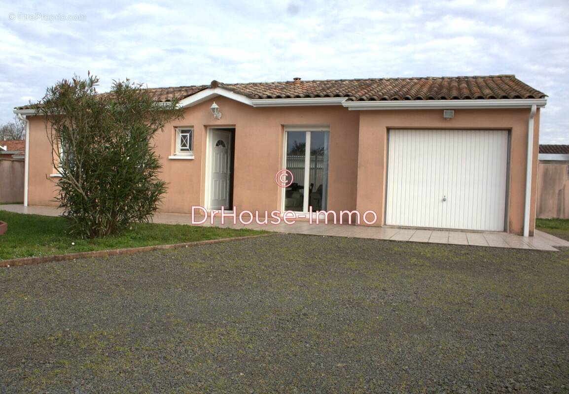 Maison à NARROSSE