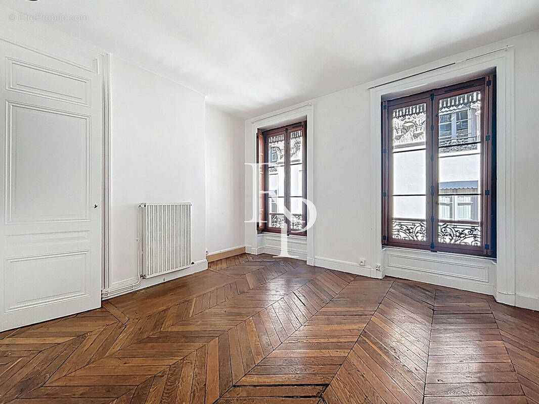 Appartement à LYON-1E