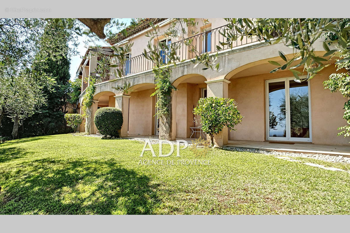 Maison à SPERACEDES