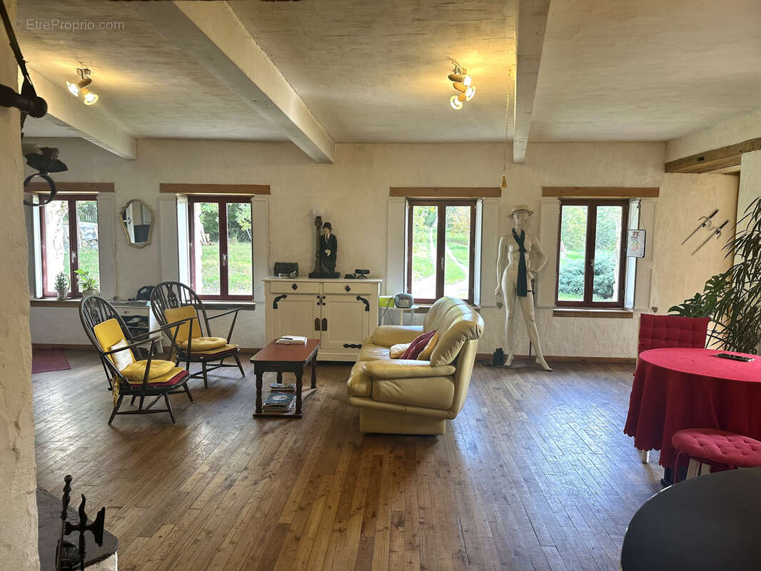 Maison à EYMET