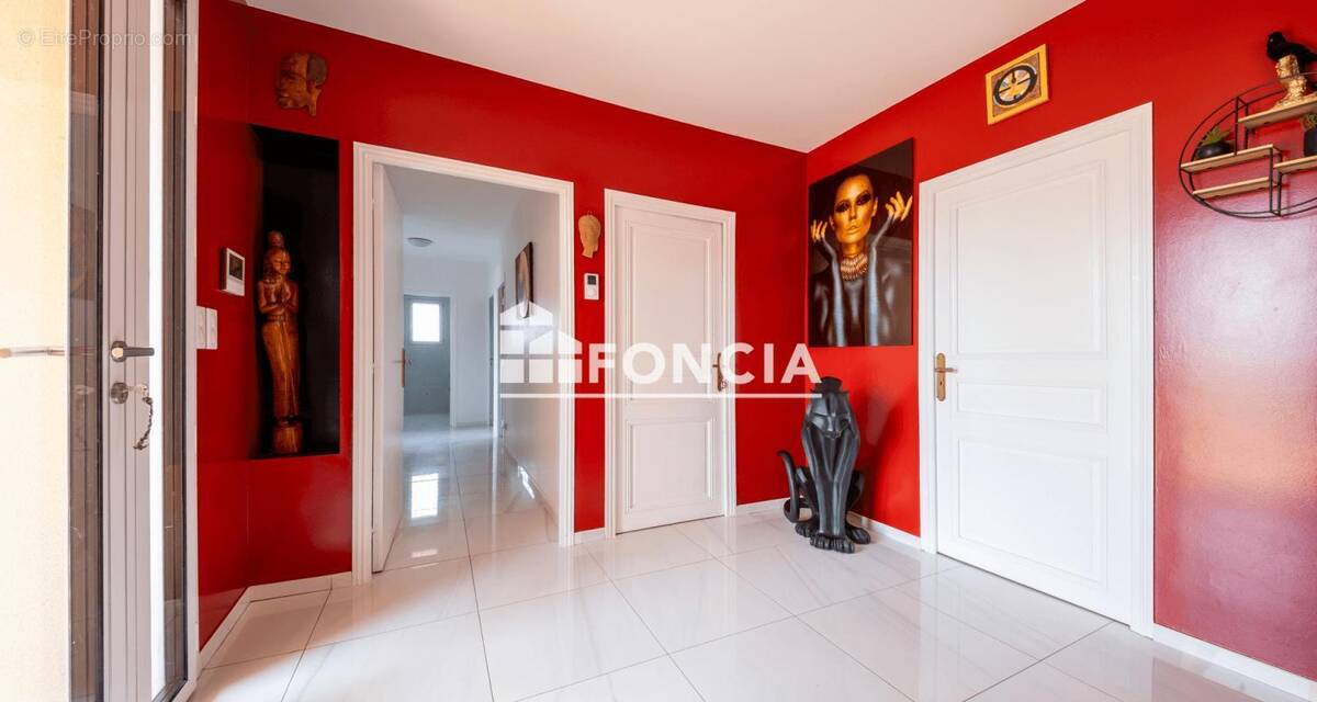 Maison à VENERQUE