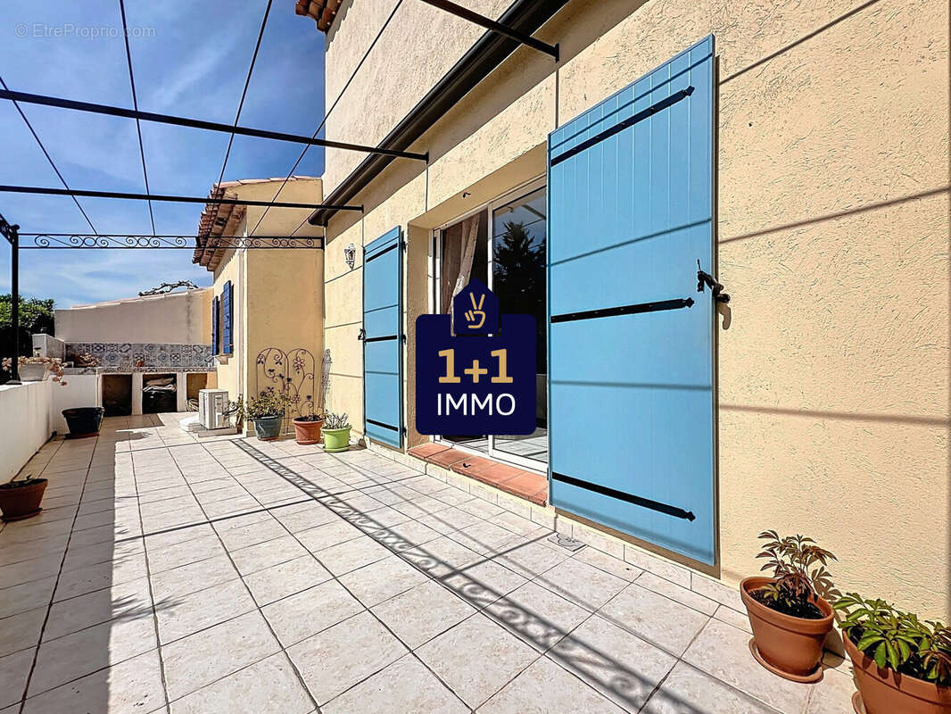 Maison à ROQUEBRUNE-SUR-ARGENS
