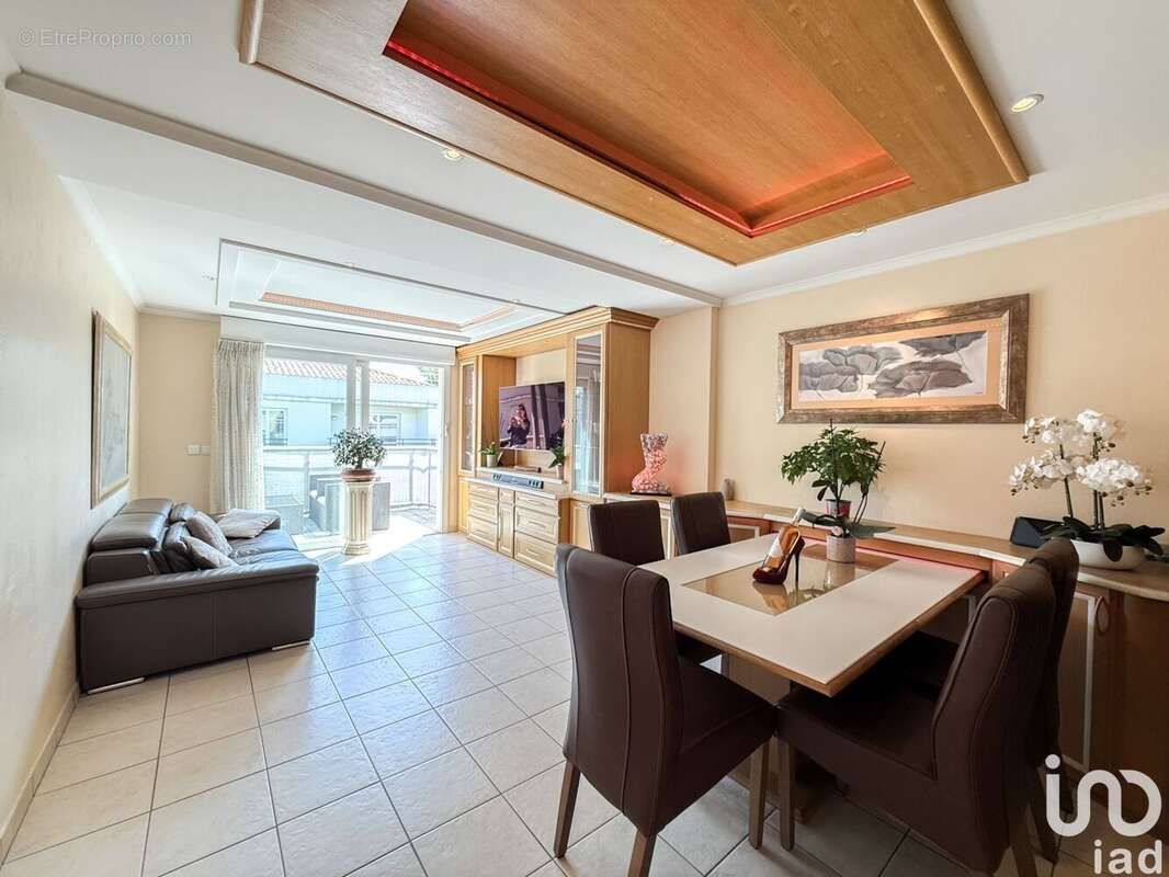Photo 4 - Appartement à VILLENEUVE-LOUBET