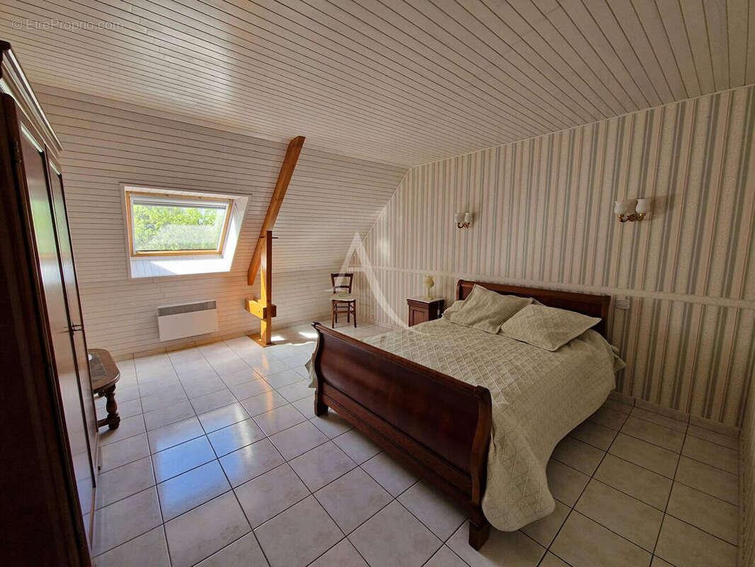 Maison à SAINT-BARTHELEMY-D&#039;ANJOU