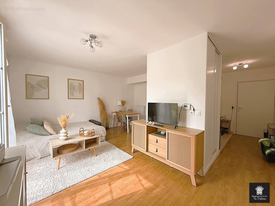 Appartement à BUC