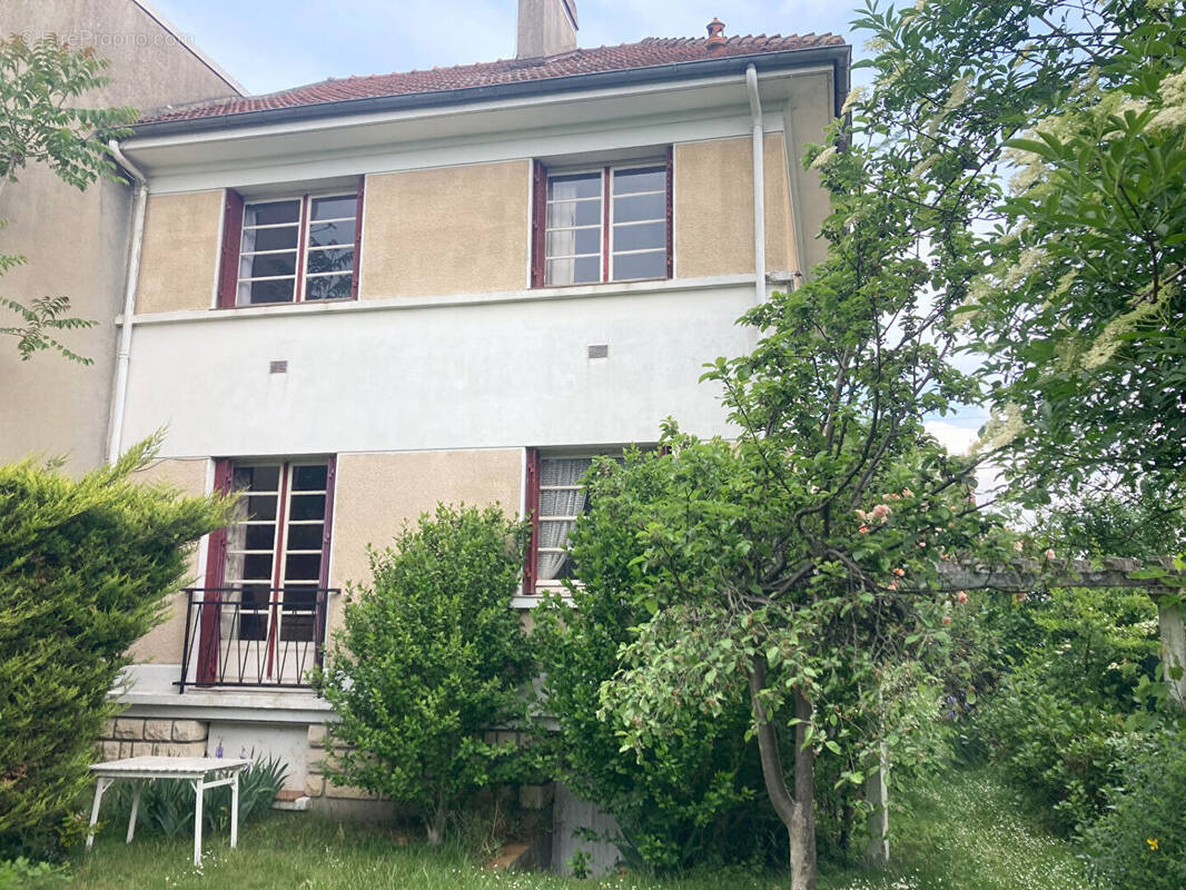 Maison à ERMONT