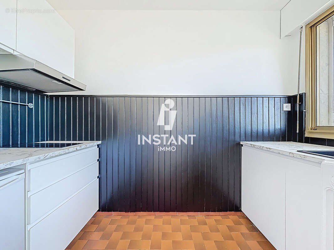 Appartement à SAINT-MAUR-DES-FOSSES