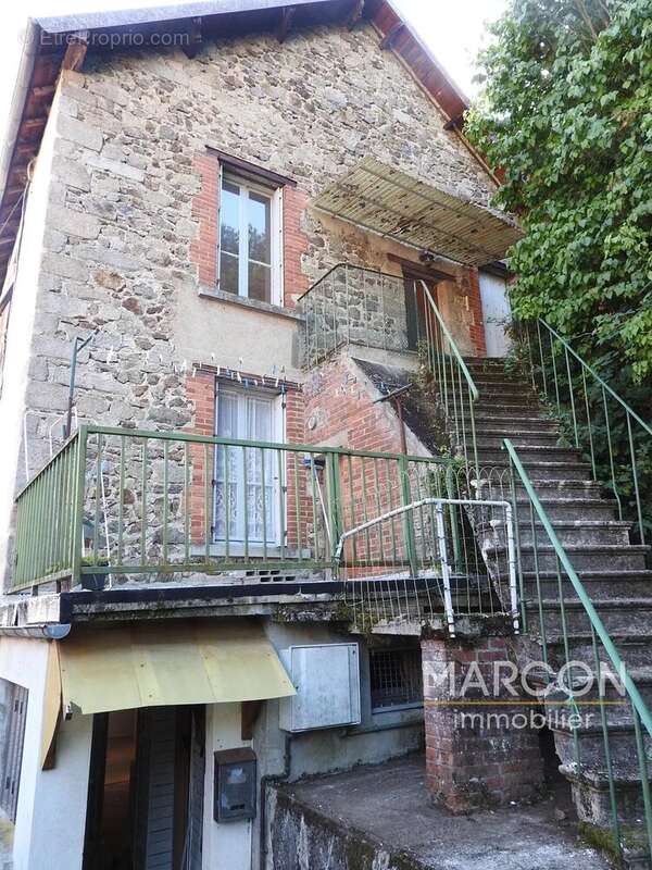 Maison à AUBUSSON
