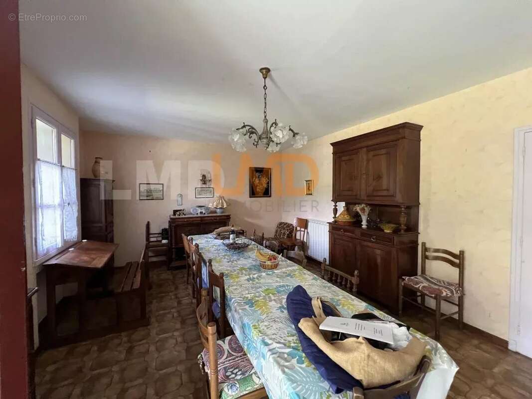 Maison à AUBIN