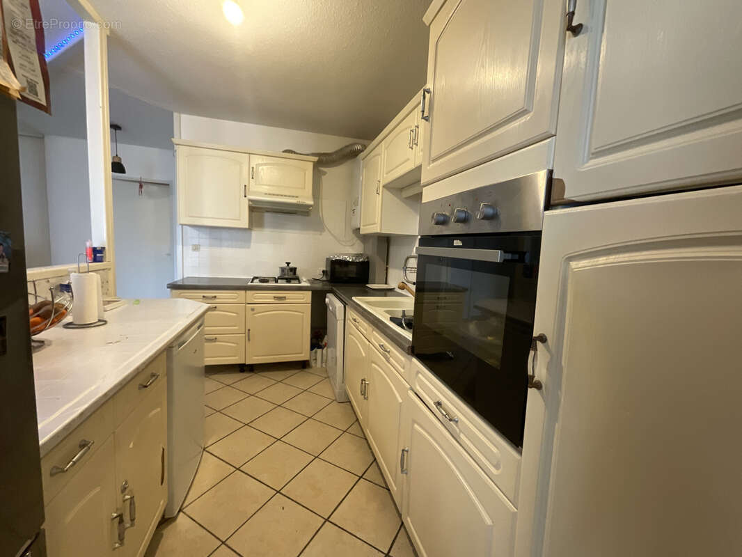 Appartement à L&#039;ISLE-D&#039;ABEAU