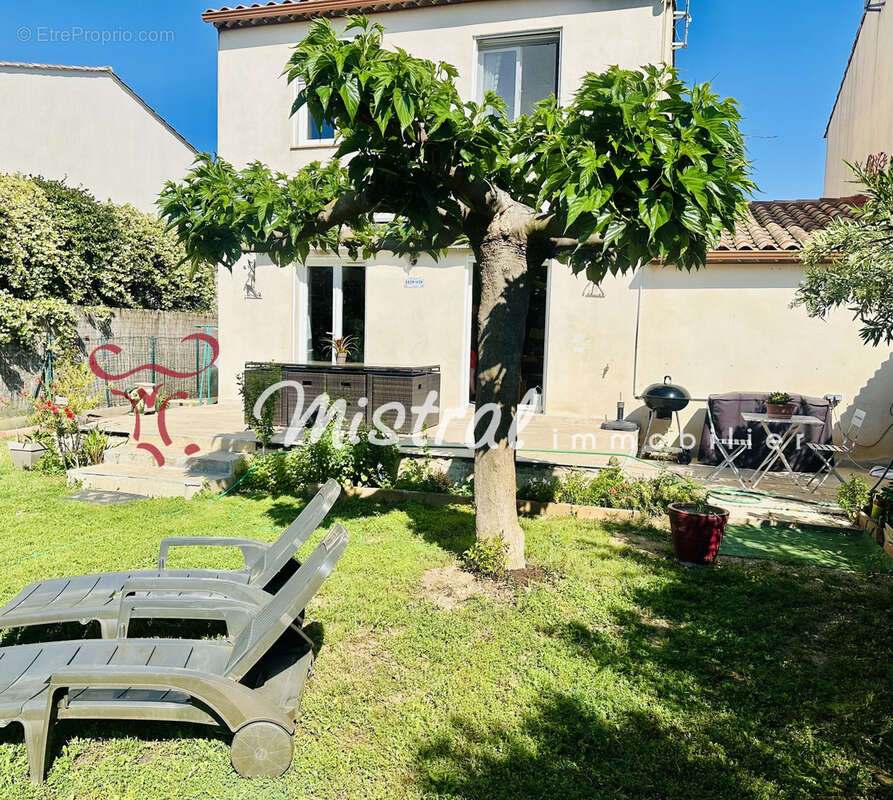 Maison à AIGUES-MORTES