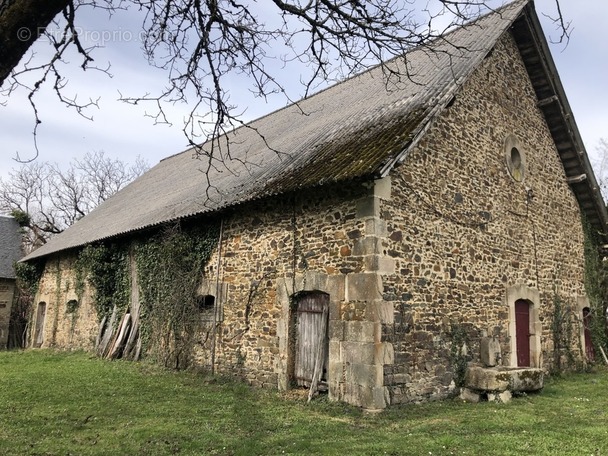 Maison à SEILHAC