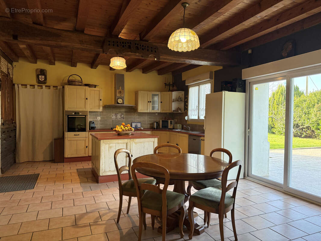 Maison à EYMET