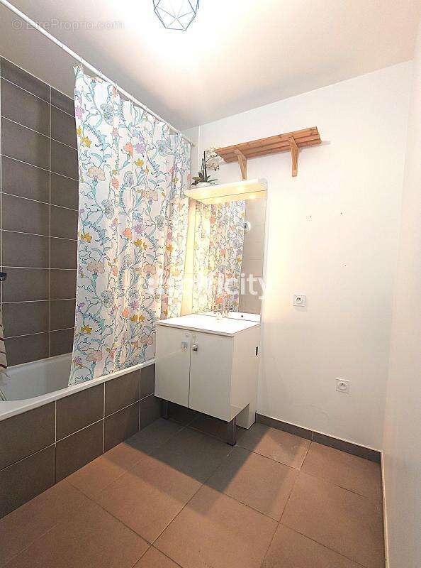 Appartement à LYON-7E