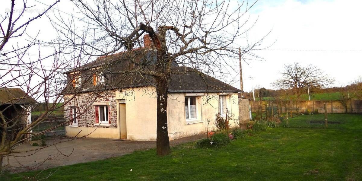 Maison à RETIERS