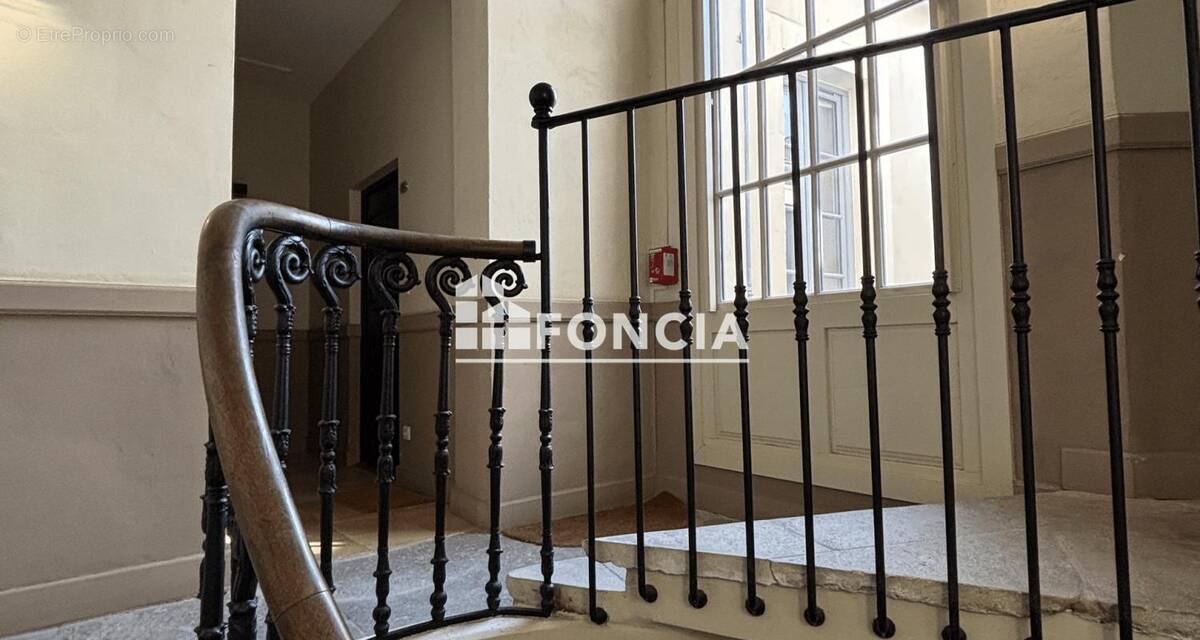 Appartement à NIMES