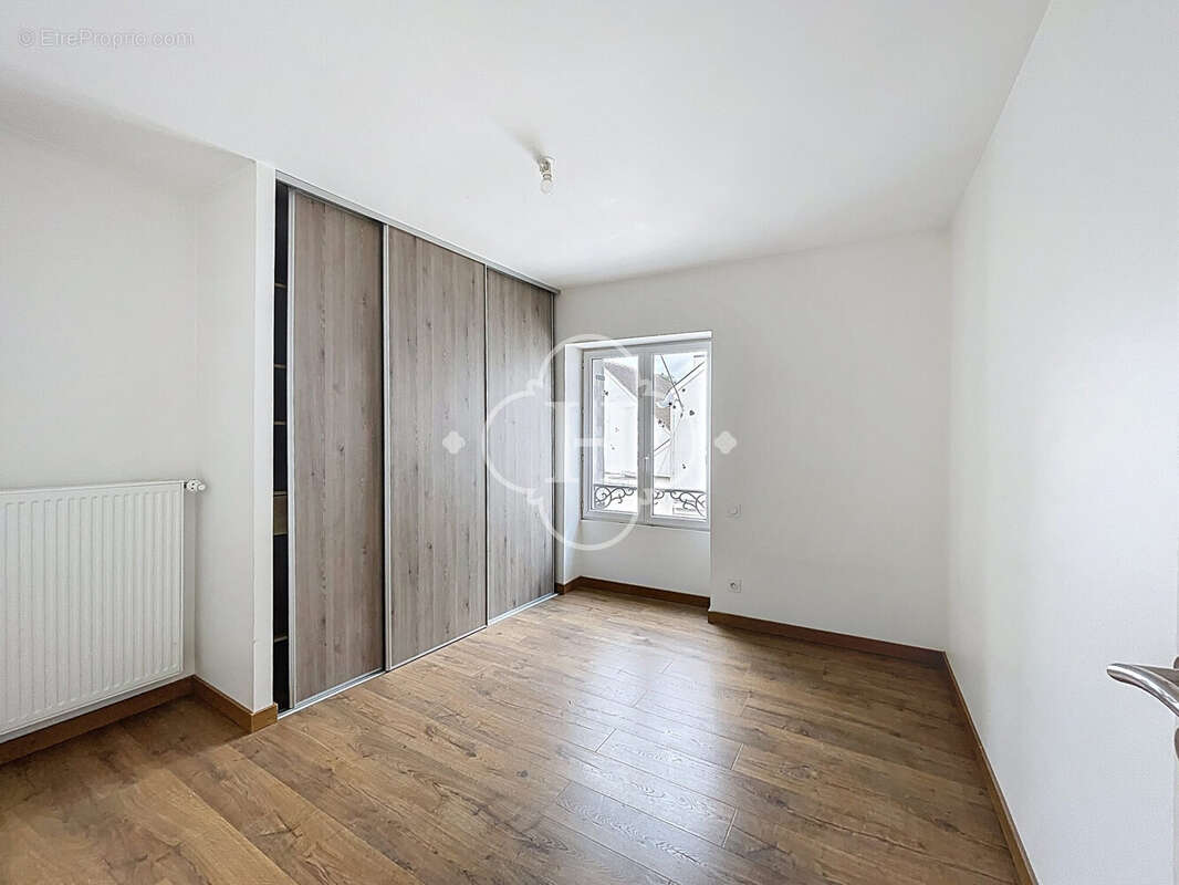 Appartement à MAULE