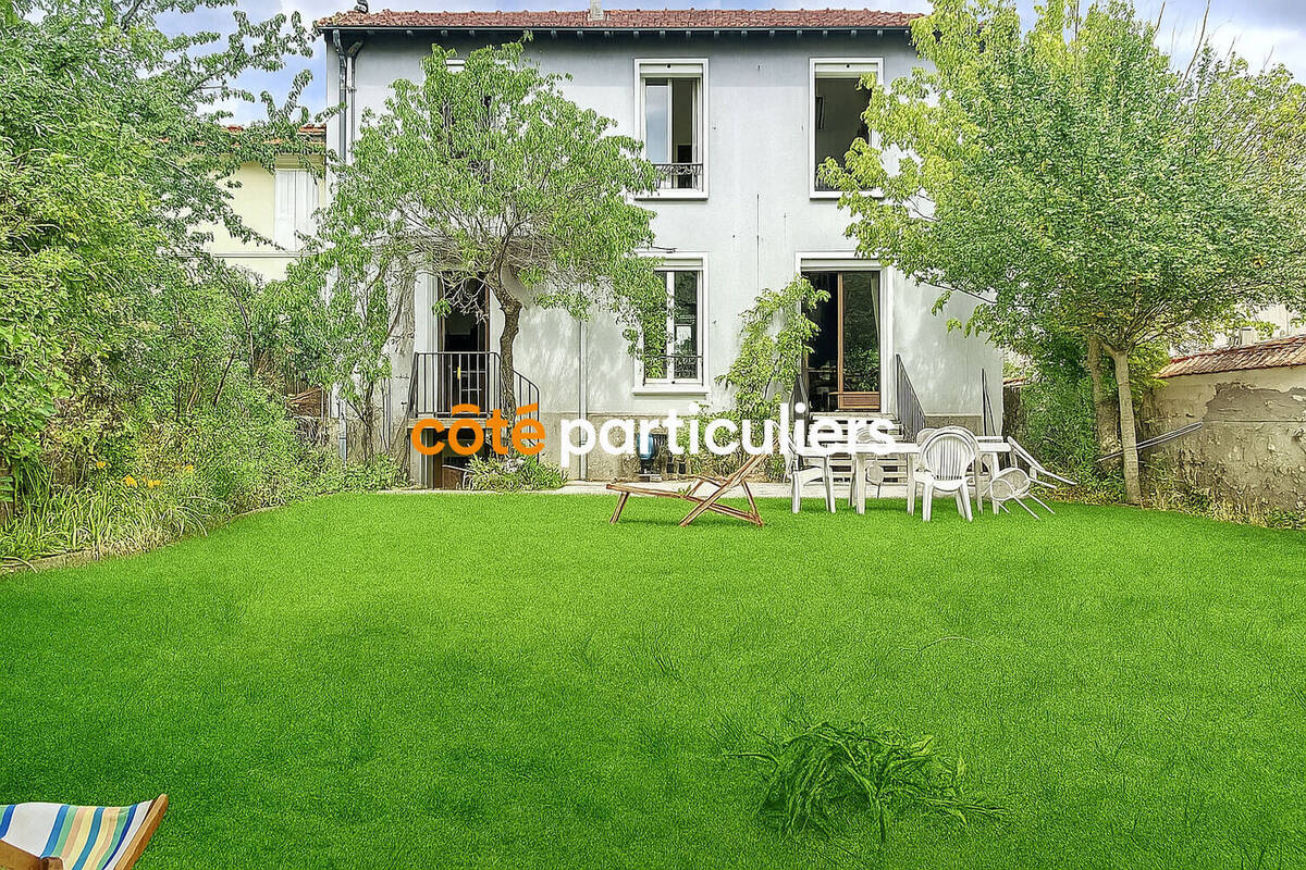 Maison à SAINT-MAUR-DES-FOSSES